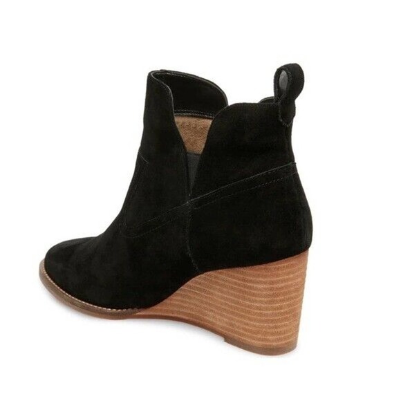 NWOB Blondo Irving Black Suede Waterproof Wedge Bootie - Womens Size 7.5M - Picture 3 of 9